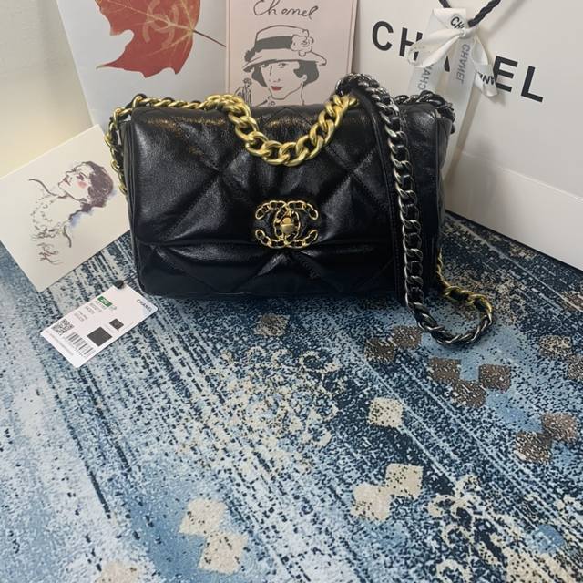 Color: Cowhide Exclusive Real Shot, New Models In Stock! Chanel New Model: As116
