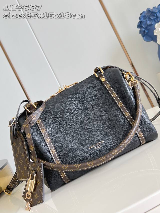 Factory Price P Top Original M13667 Black Louis Vuitton 2025 Fall/Winter Collect