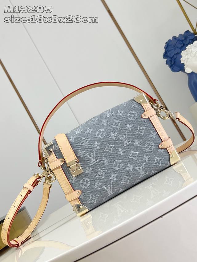Factory Price P Top Original M13285 This Side Trunk Medium Bag Is A Nod To Louis