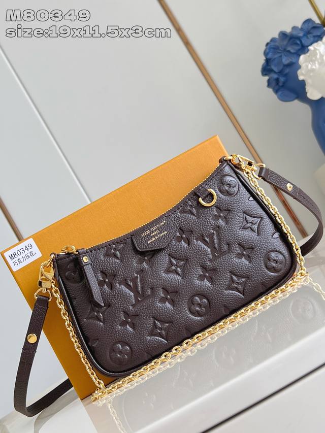 Factory Price P Top Original M80349 Chocolate Embossed M13614 Easy Pouch On Stra