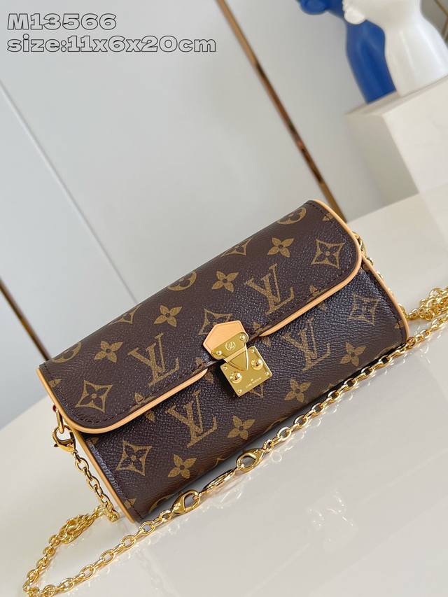Factory Price P Top Original M13566 This Pochette Camille Handbag Is Made Of Mon