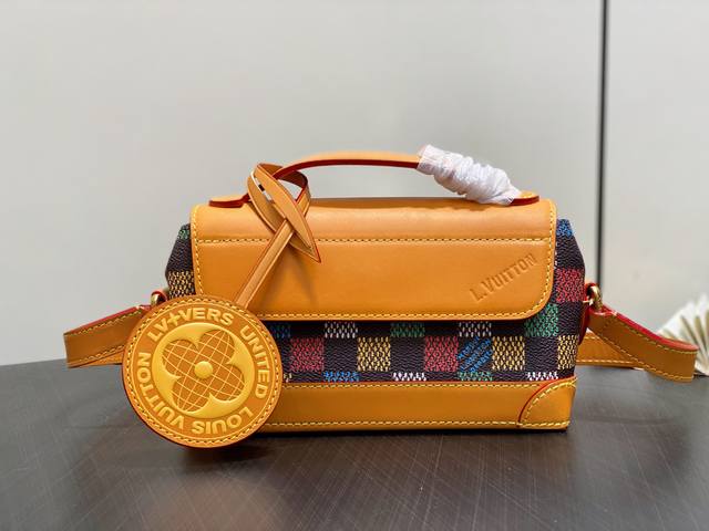 Original Boutique N00187 Colorful Plaid Men's Bag Mini Messenger Bag Steamer Eas