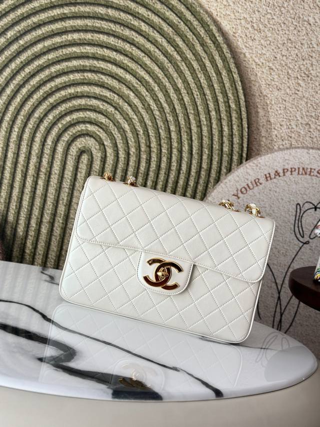 Original Leather Victoria Beckham's Chanel Vintage Pearlescent White Sheepskin O