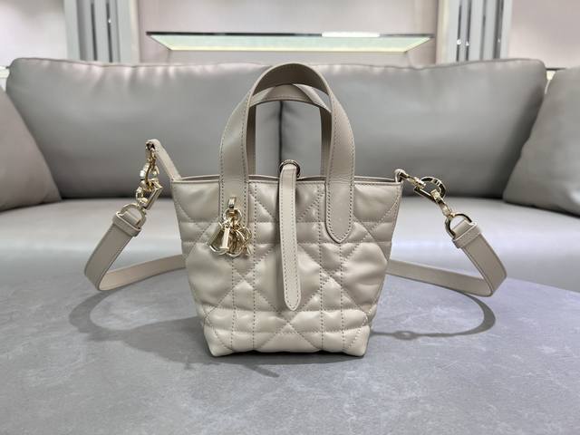 Authentic, High Version This Micro Dior Toujours Vertical Handbag Is A New Produ