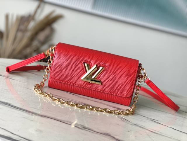 Top Layer Leather Top Original M83593 Red Water Ripple Twist Series M83593 New T
