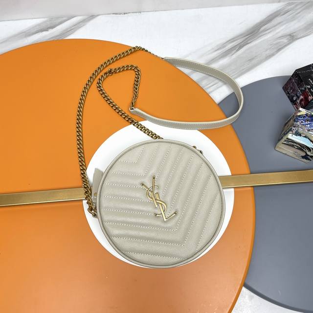 Caviar White Gold Buckle The Latest Vinyle Cute Small Round Bag Is Here! Made Of