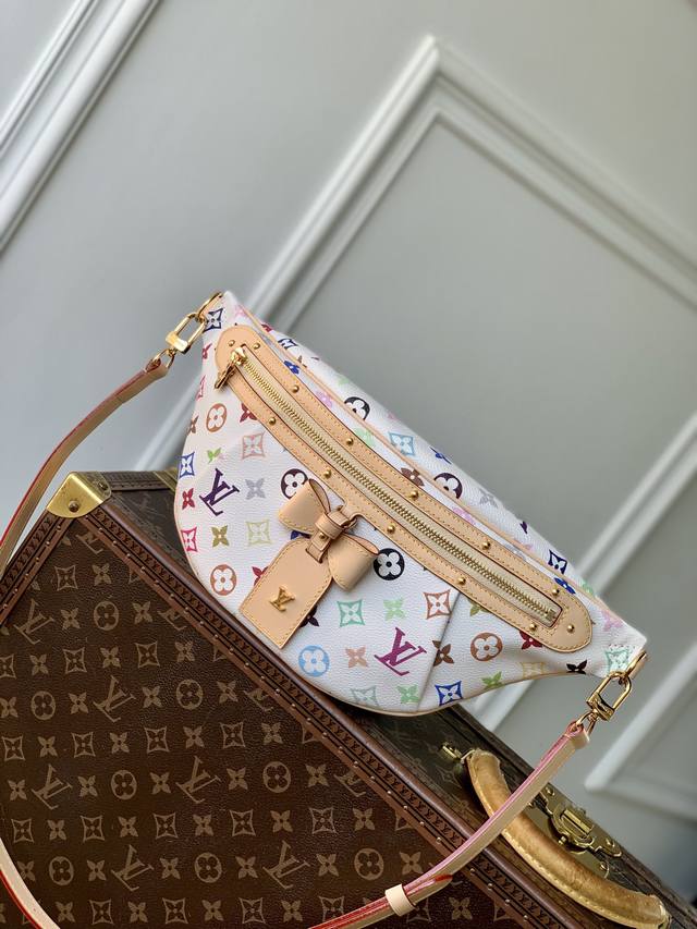 Top Original M13 2025 Murakami Takashi High Rise Waist Bag Is Made Of Soft Coate