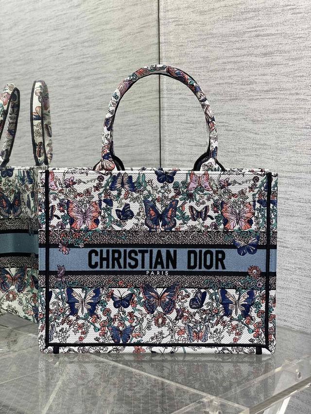Original Factory With Full Set Of Packaging Medium Size In Stock Tote Latest Spr
