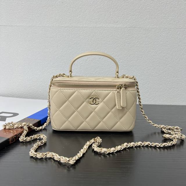 Original Leather Shipped In New Color Handbag Box Bag Sheepskin Light Gold Hardw
