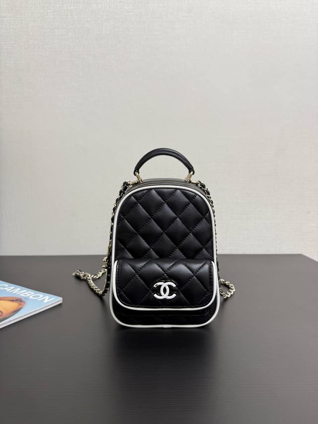 Original Leather 25P Mini Panda Color Backpack The Palm-Sized Mini Backpack Is I