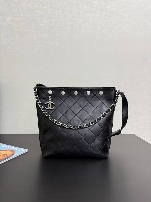 Original Leather Spot 25Phobo Hippie Bag Black Silver The Effect Of Wearing It I