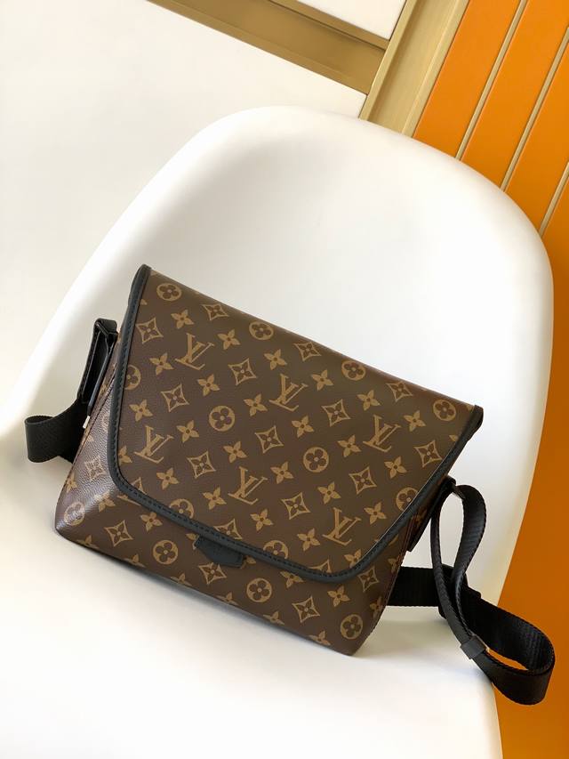 Pm45557~Magnetic Messenger Bag Is Inspired By The Texture Of Macassar Ebony. It