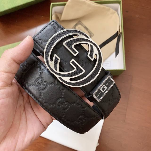 Gucci Classic Series, Original Boutique Arrival, Width 3.8Cm Can Be Used On Both