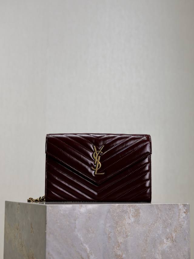 Purchase Price Red Wax Leather Monogram_Envelope Bag. A Super Practical Small Ba