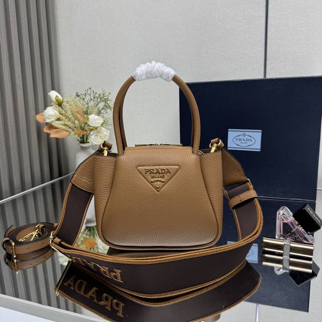 Factory Price P Top Original Counter New Mini Shoulder Bag 1Ba362 Double Shoulde