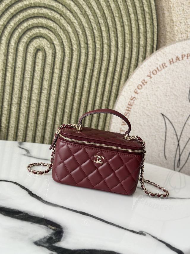 Genuine Grade Chane New Large Chain Cosmetic Bag With Makeup Mirror This New Box