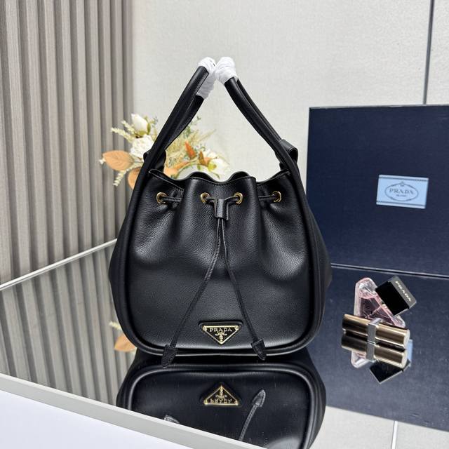 Genuine Top Original New Bucket Bag 87 Black This Bucket Bag Is Made Of Unique A