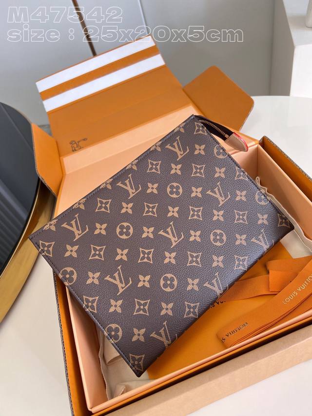 Top Original Home Photo M47542 Upgraded Boutique Packaging Version Poche Toilett