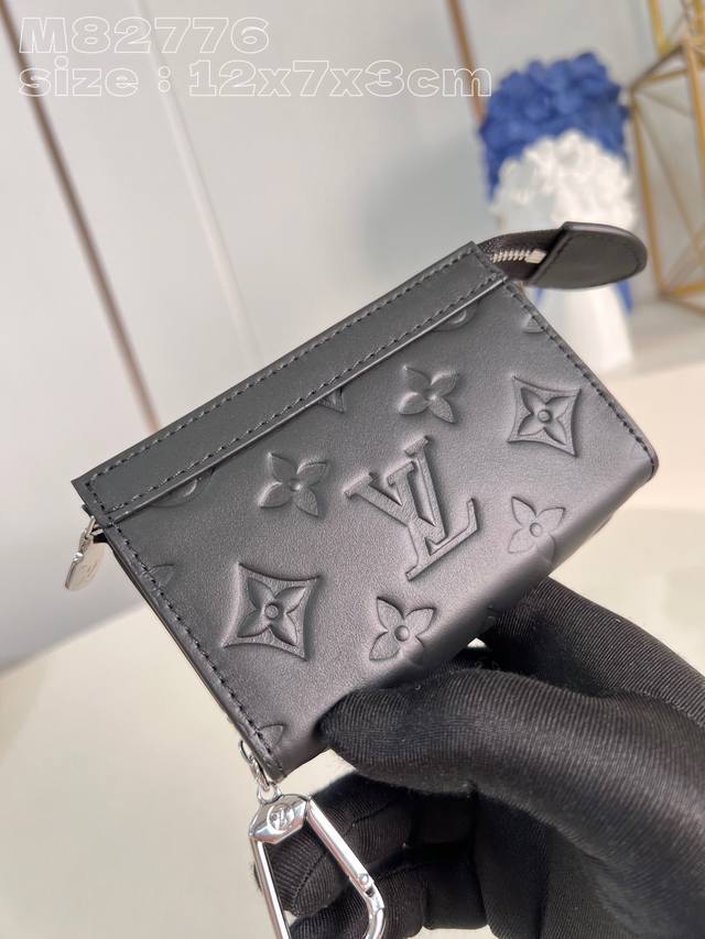 Top Original Home Real Shot M82776 Embossed This Voyage Key Bag Is Made Of Monog