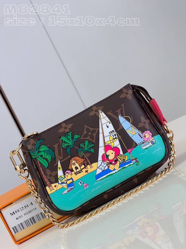 Top Original Home Shot M82841 Winter Mini Pochette Accessoires Clutch Is Made Of