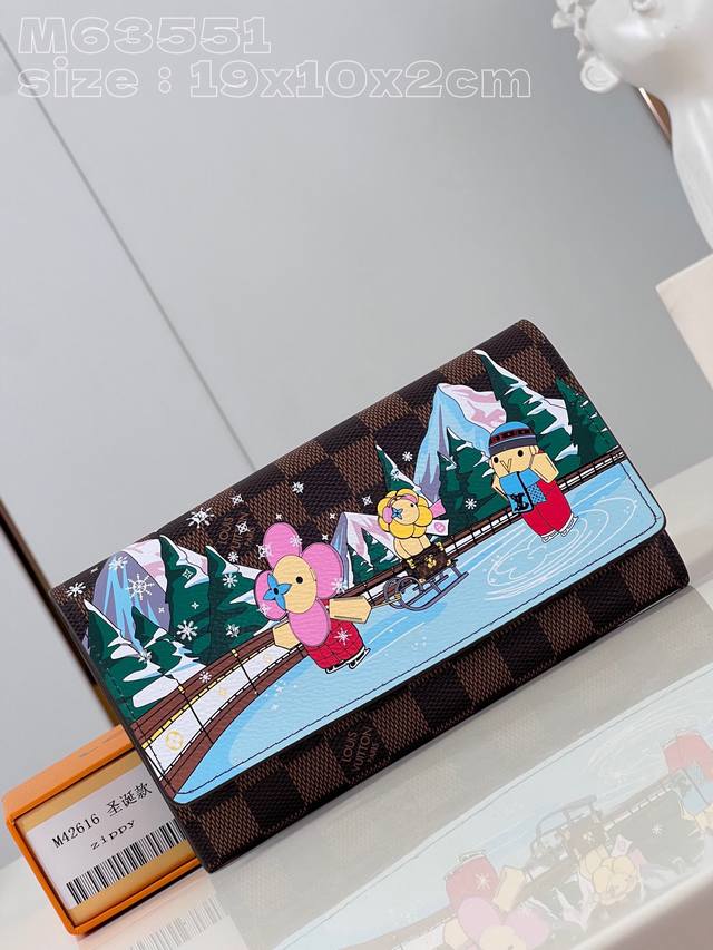 Top Original Home Photo M63551 Christmas Model M40722 The Flap Of This Sarah Wal
