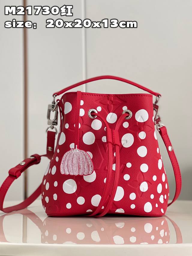 Top Original Single Home Real Shot M21730 Red Polka Dot Master Yayoi Kusama Join