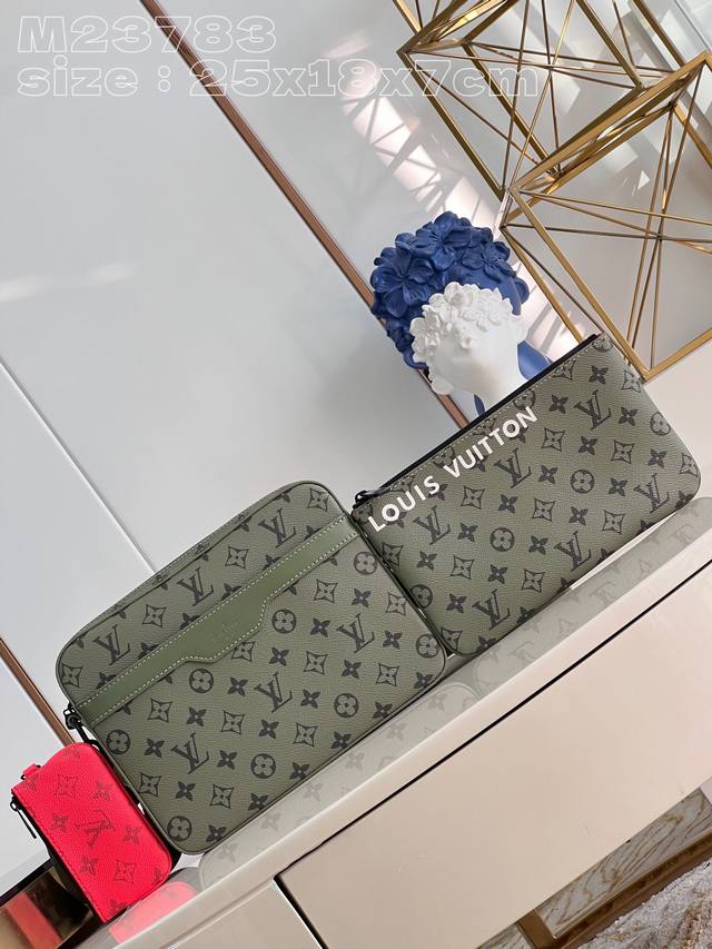 Top Original M23783 Green This Trio Messenger Bag Is Made Of Monogram Coated Can