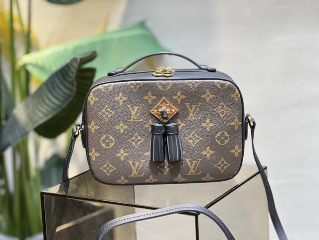 Top Original Saintonge Handbag M43555 Black Made Of Monogram Canvas And Polished