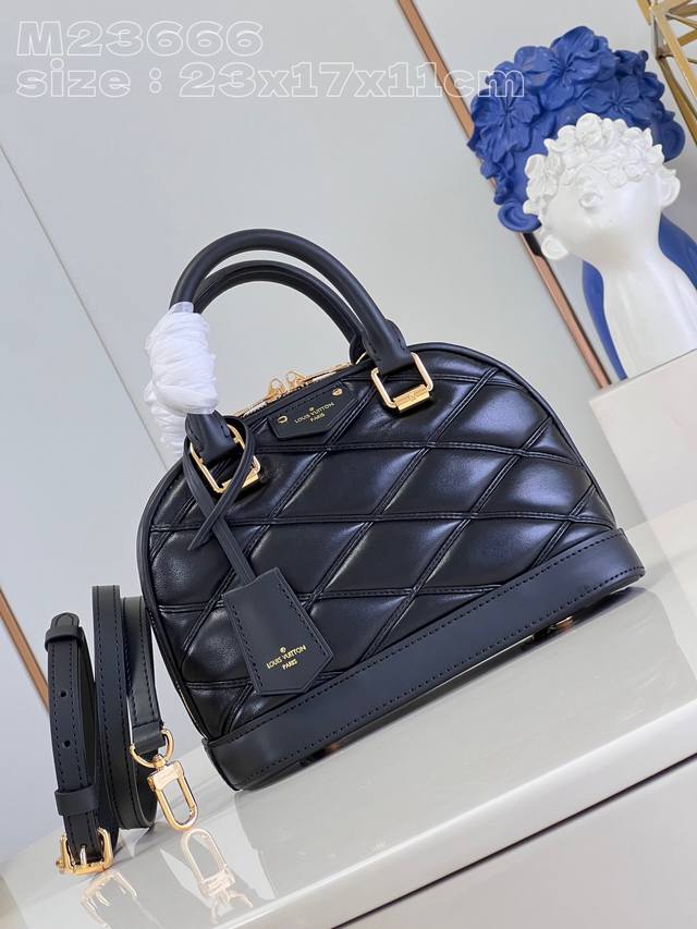 Top Original Home Real Shot M23666 Black Nicolas Ghesqui Re Reinterprets The Ico
