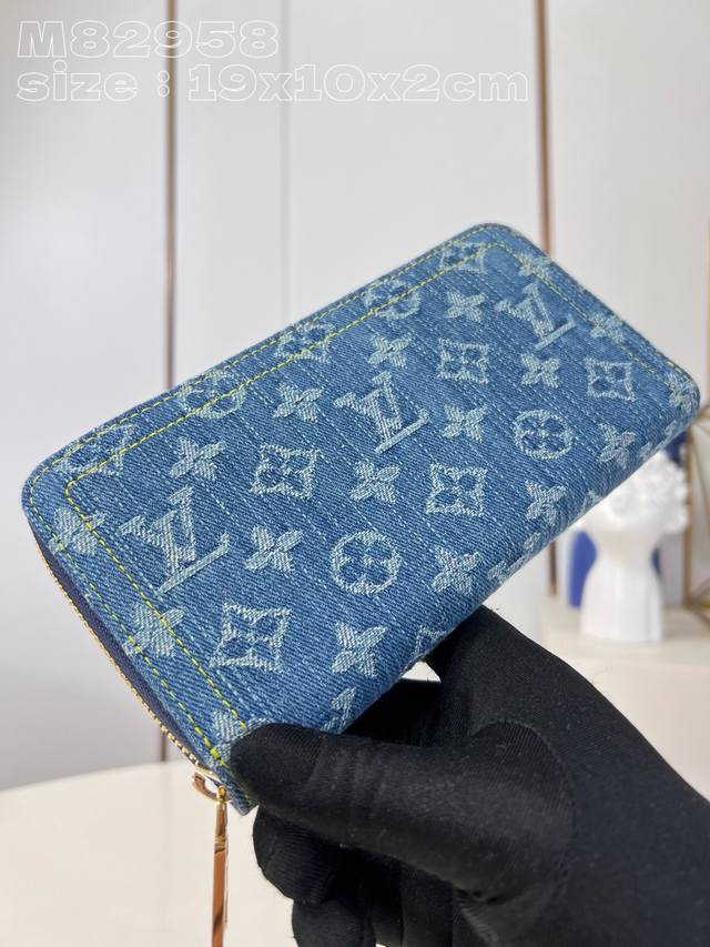 Top Original Home Shot M82958 This Zippy Zipper Wallet Is Reinterpreted With Mon