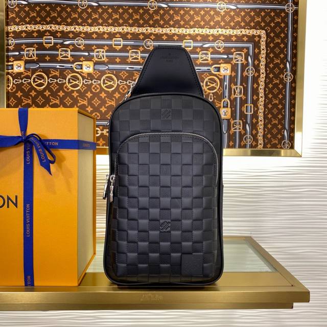 Louis Vuitton Exclusive Photos Exclusive Photos M56344 Black M41719 Cross Grain