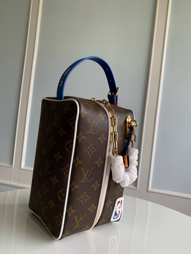 Louis Vuitton Louis Vuitton Exclusive Real Shot M45588 M85149 Floral Material To