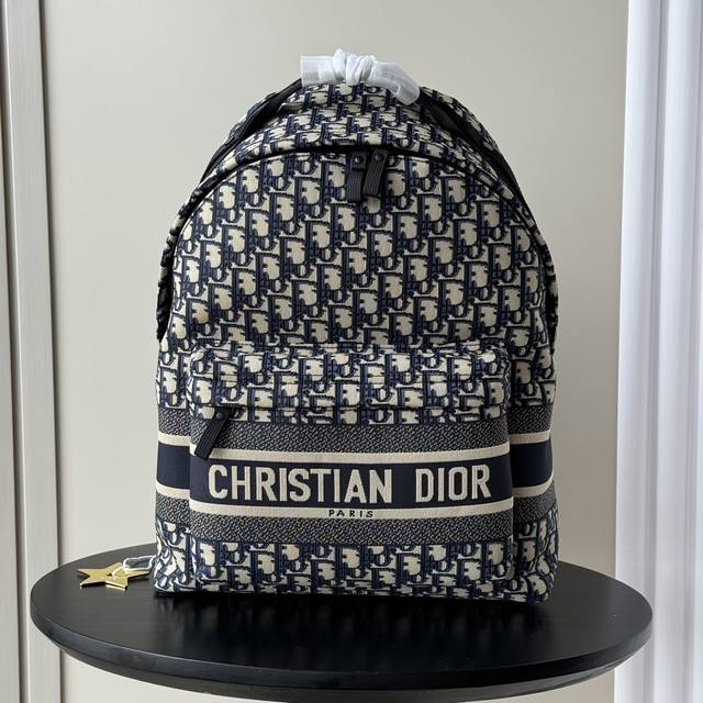 The Latest And Hottest Dior Embroidered Backpack From The Top Counter, Unisex. T