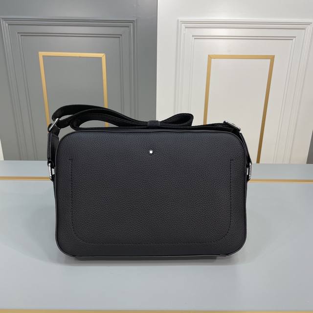 Original Goods Counter Style High-End Men's Casual Small Shoulder Bag With Super