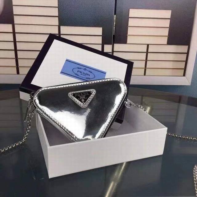 Return Goods With Box, Popular Prada Triangle Bag, New Mini Triangle Bag From P,