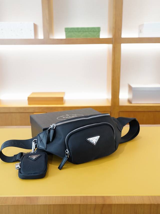 Prada Prada Official Website Synchronized High Version Chest Bag Waist Bag Timel
