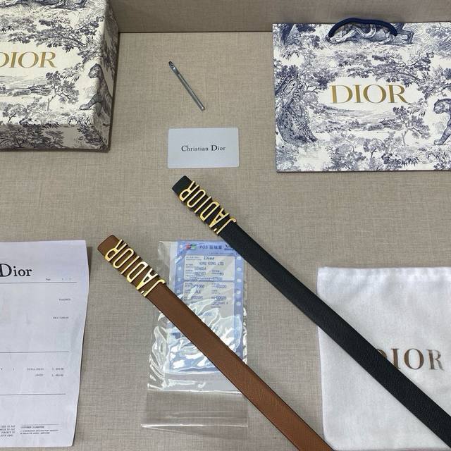 Brand: Dior Grade: Original Private Goods. Top Layer Cowhide Counter Sale, Compa
