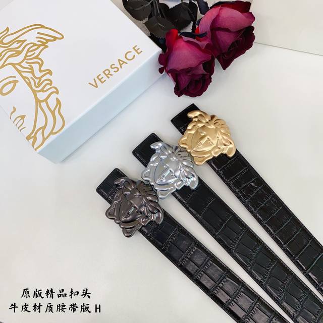 Original Quality Punching Brand: Versace Men's Color: Black Buckle: Gold And Sil