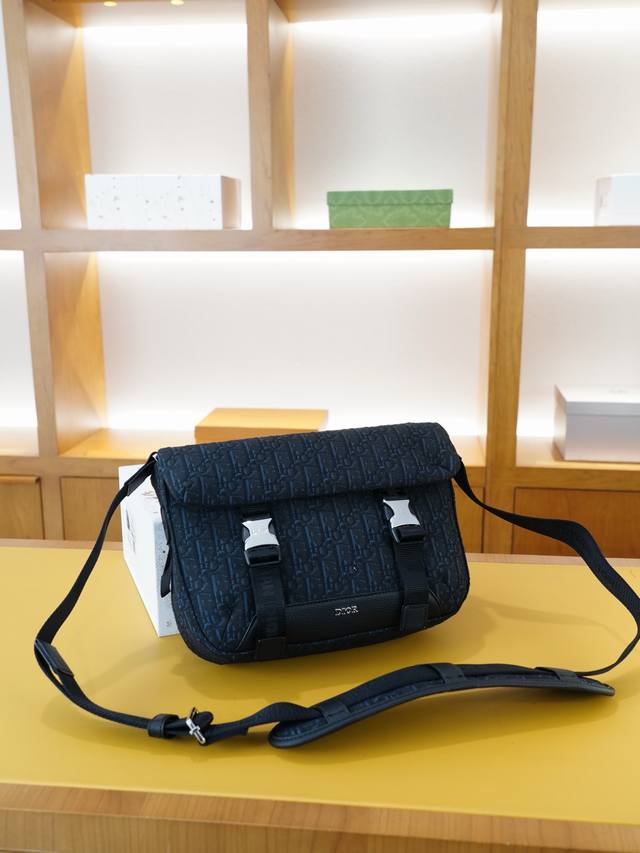 Dior Dior Official Website Synchronized High Version Crossbody Shoulder Bag Time