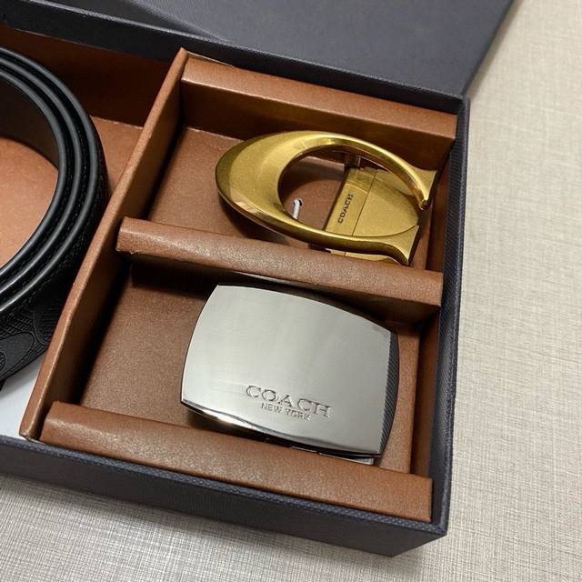 Double Buckle Gift Box Set With Gift Box Coach Gift Box Set Belt Hot Sale 3.5Cm