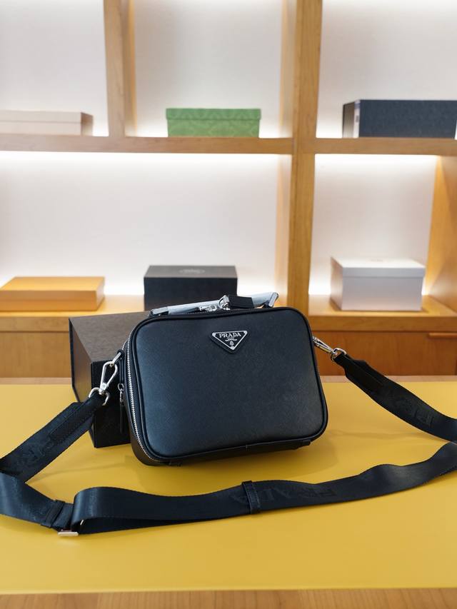 Prada Prada Official Website Synchronized High Version Crossbody Shoulder Bag Ti