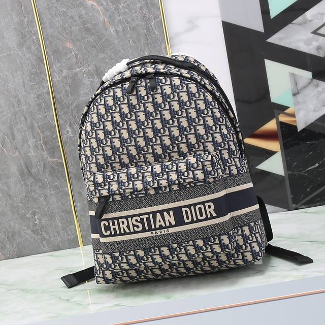 Genuine Product Available In Counters Top Original Quality Dior Dior Printed Blu