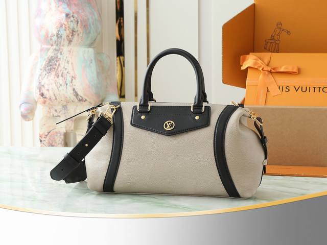 Top Original Single Home Real Shot M14721 Taupe Full Leather Motorcycle Bag Lv B