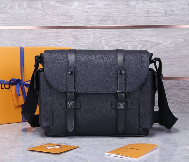 Top Original Goods M58476 Black Full Leather Messenger Bag Series The New Christ