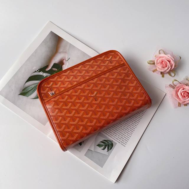 Goyrad Goya Wash Bag Is Out, This One Is For Both Men And Women. Toiletry Bag Is