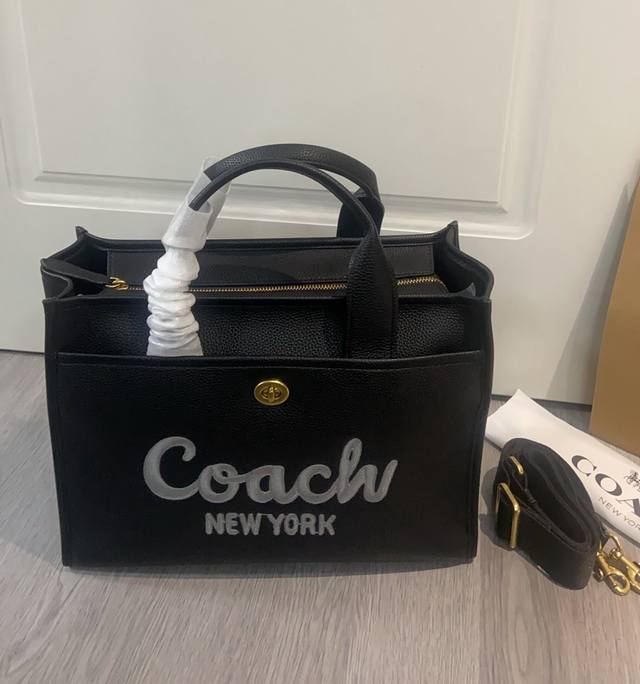 Coac*4Cam75 New Early Spring Cream White Tote Bag Is Here. Light Color Travel Ou