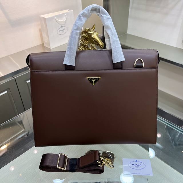 Prada Prada's New Men's Shaped Briefcase Is Made Of Imported Top-Layer Shaped Co
