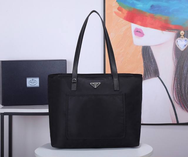 Tote Bag 1Bg052 This Nylon Tote Bag Combines Fashion Design And Functionality, W