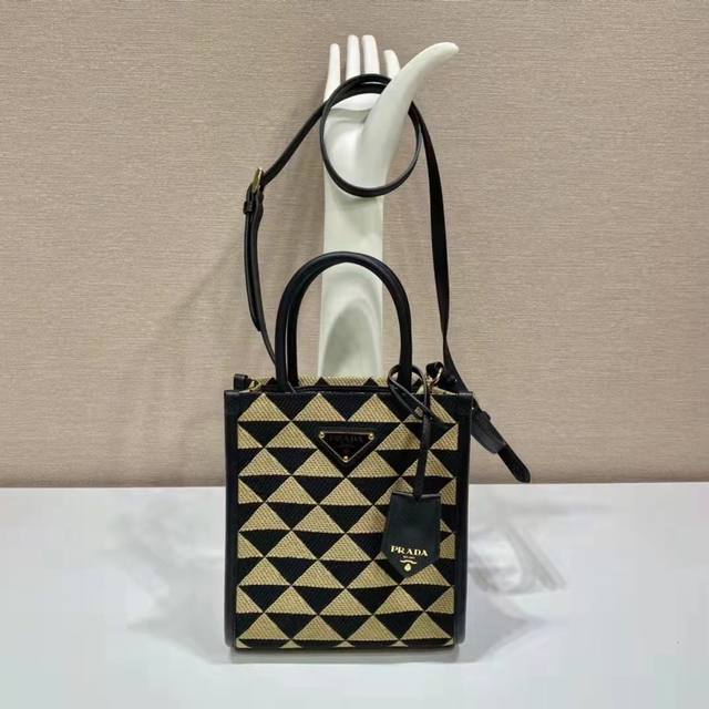 New Embroidered Tote Bag 1Ba355 Small Size With Long Shoulder Strap This Embroid