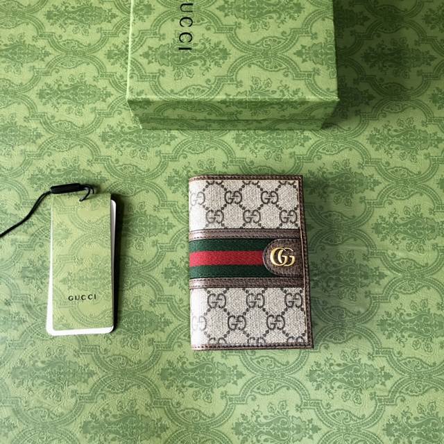 The Top-End G-Brand New Card Holder, Real Shot, Made Of Supreme High-End Artific